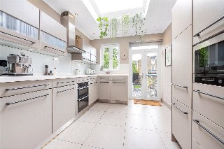 Glengarry Road, East Dulwich, London, SE22