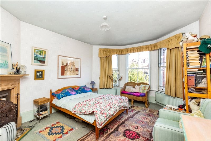 Glebe Road, Barnes, London, SW13