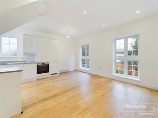 Maxwelton Close, Mill Hill, NW7