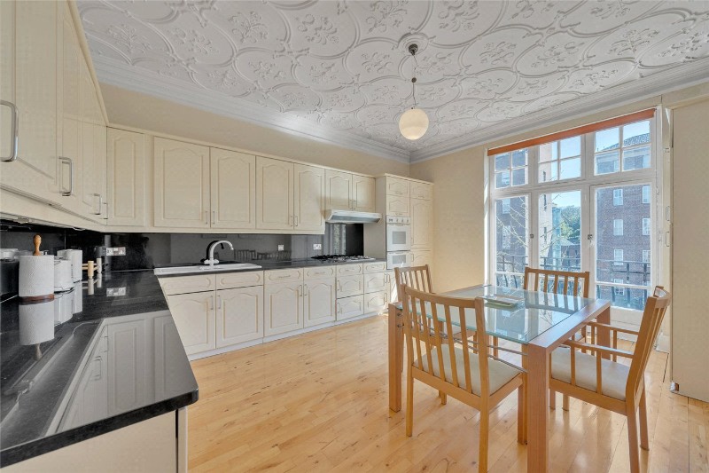Vale Court, Maida Vale, London, W9