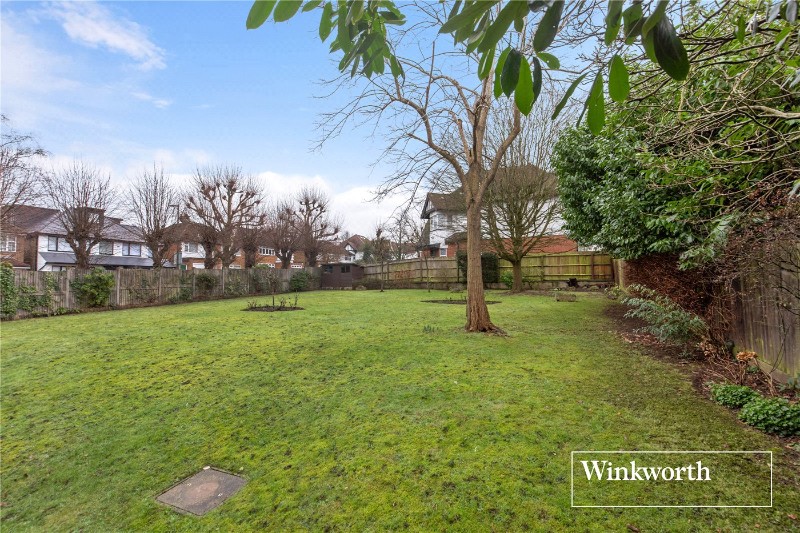 Hendon Lane, Finchley, London, N3
