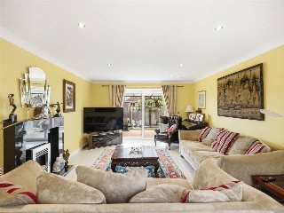 Marian Close, Corfe Mullen, Wimborne, Dorset, BH21