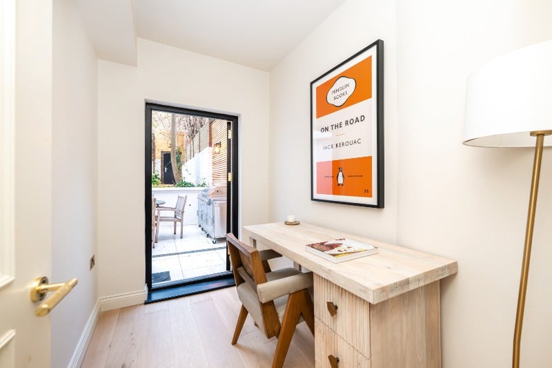 Westbourne Park Road, London, W11