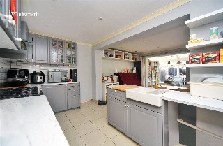 Buckland Way, Worcester Park, KT4