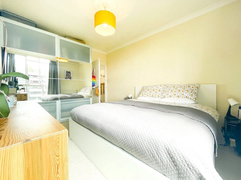 Hallfield Estate, London, W2