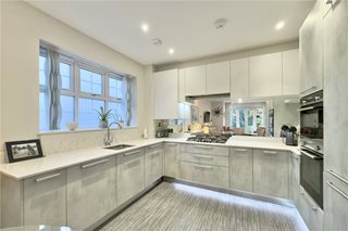 Station Road, Beaconsfield, Buckinghamshire, HP9