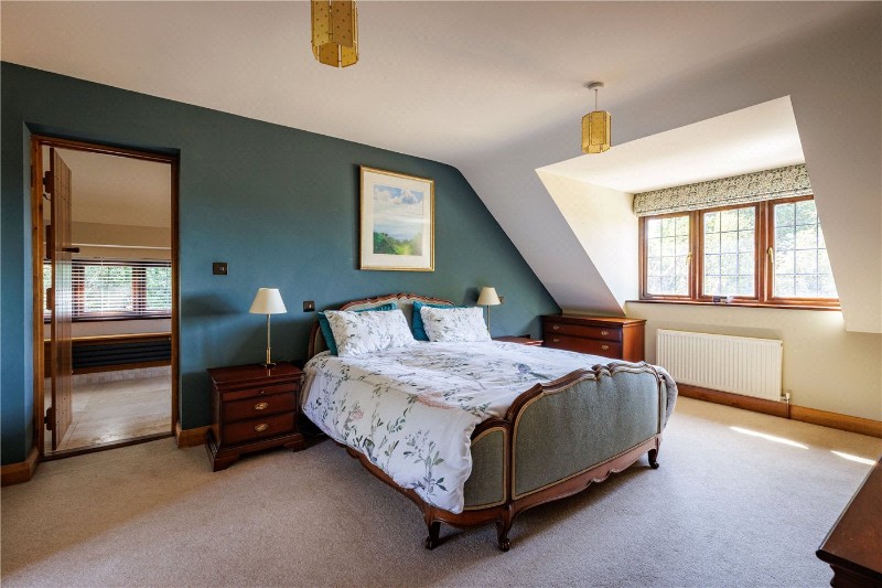 Sheephatch Lane, Tilford, Farnham, Surrey, GU10