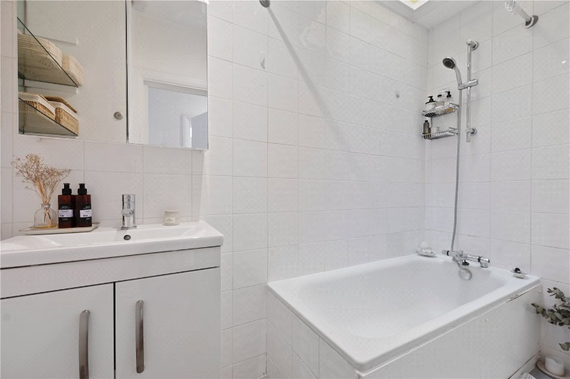 Elgin Crescent, London, W11