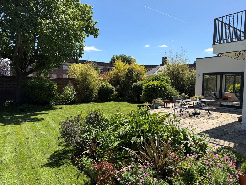 Chilbolton Avenue, Winchester, Hampshire, SO22