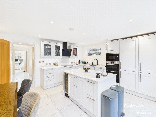 Hillview Close, Sonning Common, Reading, Oxfordshire, RG4