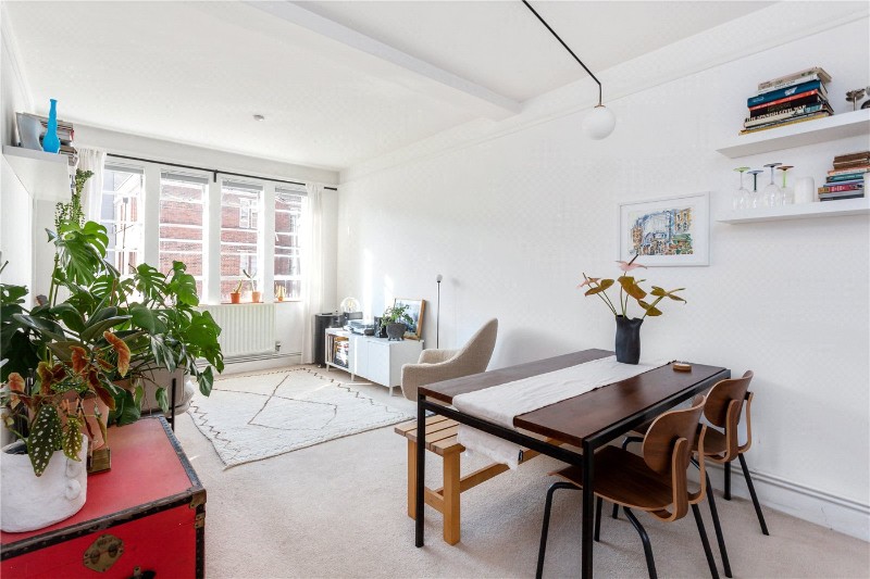 Queens Drive, London, N4