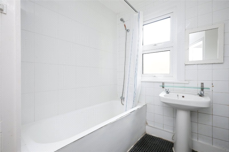 Stuart Road, London, W3