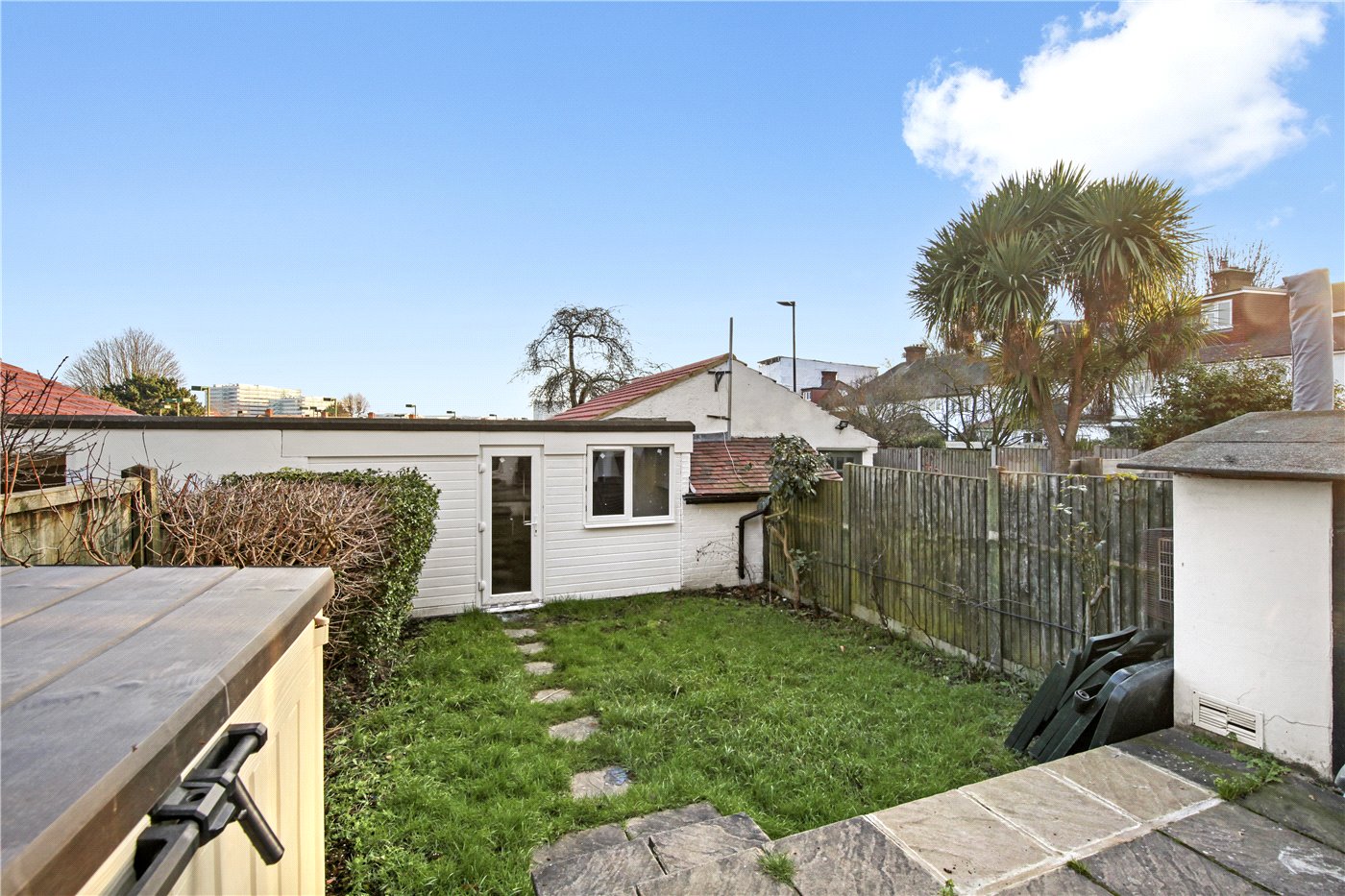 Garden/Garage
