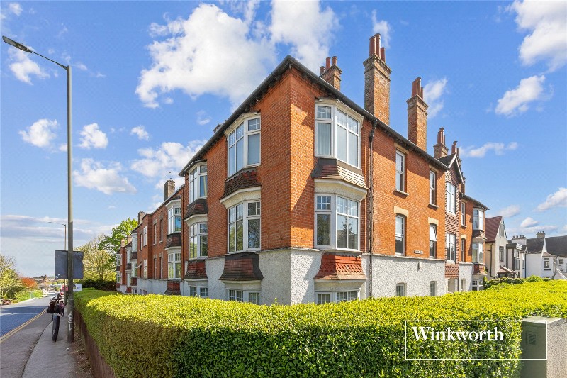 Avenue Mansions, Bedford Avenue, High Barnet, EN5