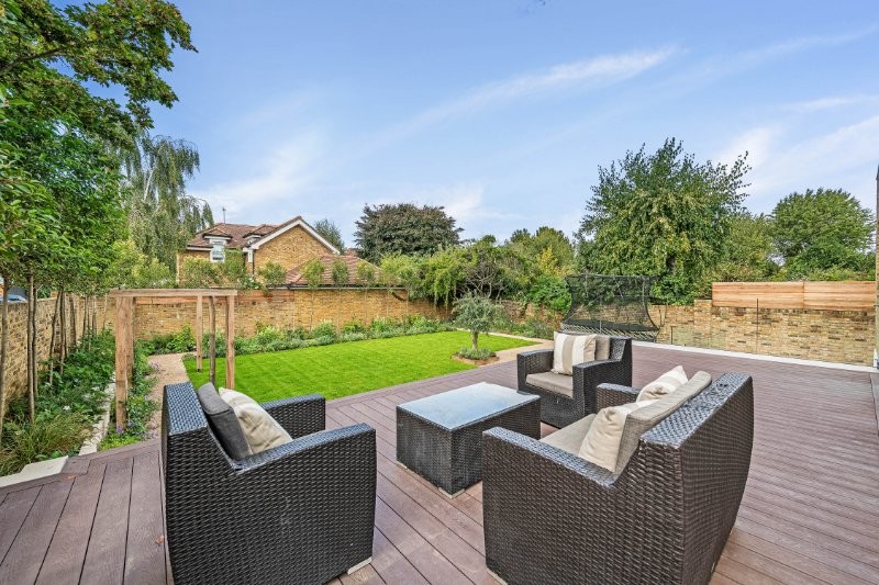 Castelnau, Barnes, London, SW13