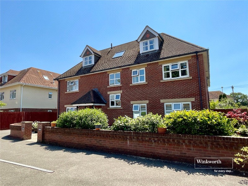Stuart Road, Highcliffe, Dorset, BH23