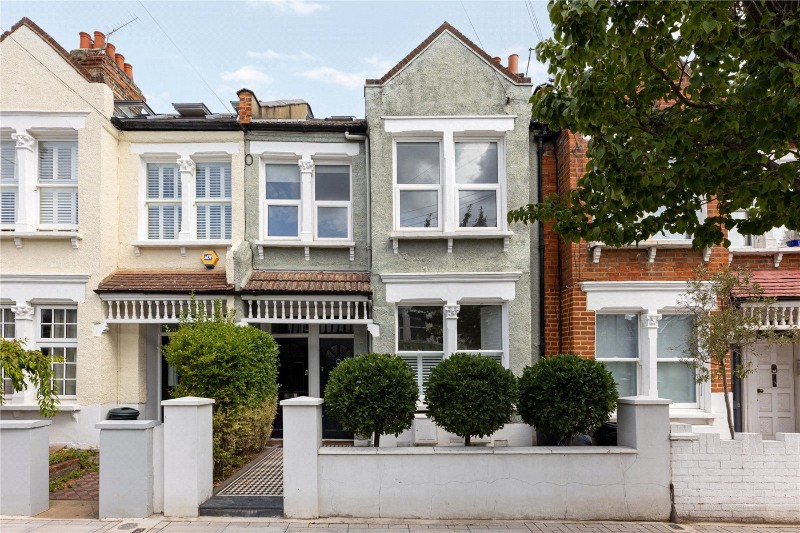 Brookwood Road, London, SW18