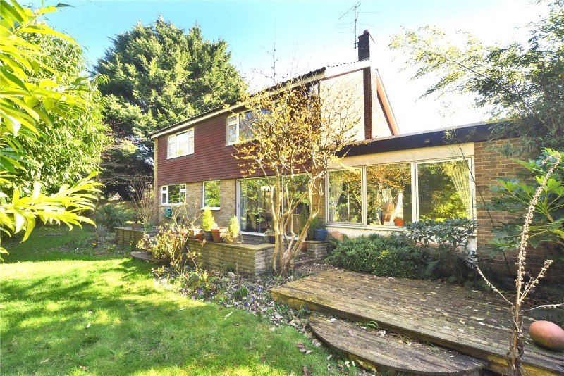 Heights Close, Banstead, Surrey, SM7