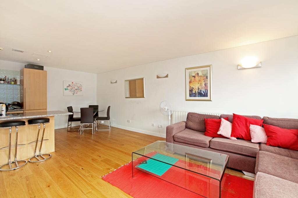 Britton Street, London, EC1M
