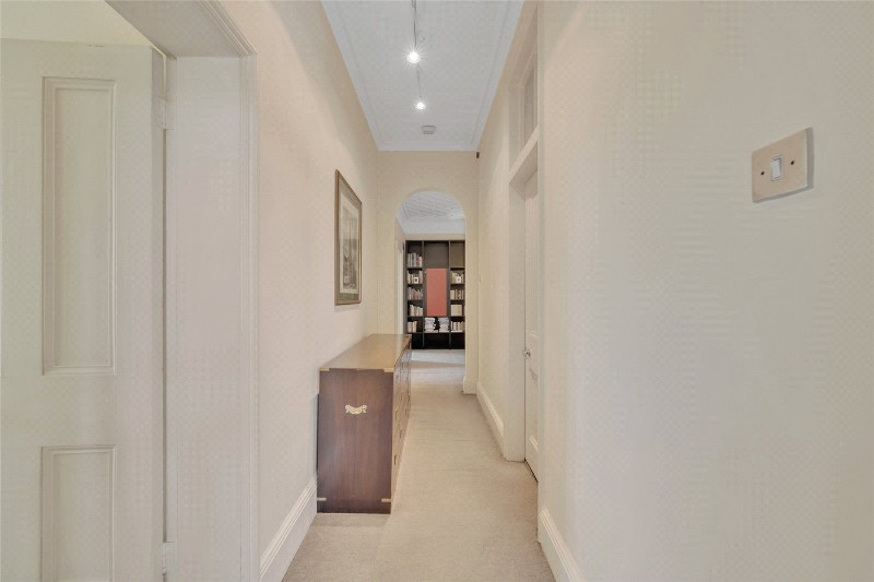 Vale Court, Maida Vale, London, W9