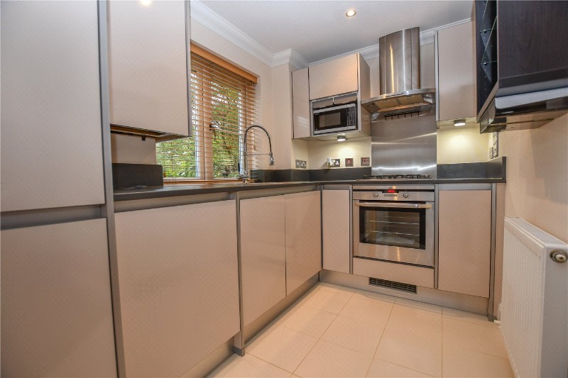 Reading Road, Winnersh, Wokingham, Berkshire, RG41