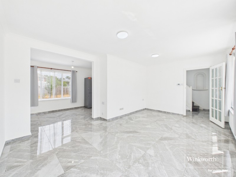 Baird Close, Kingsbury, London, NW9