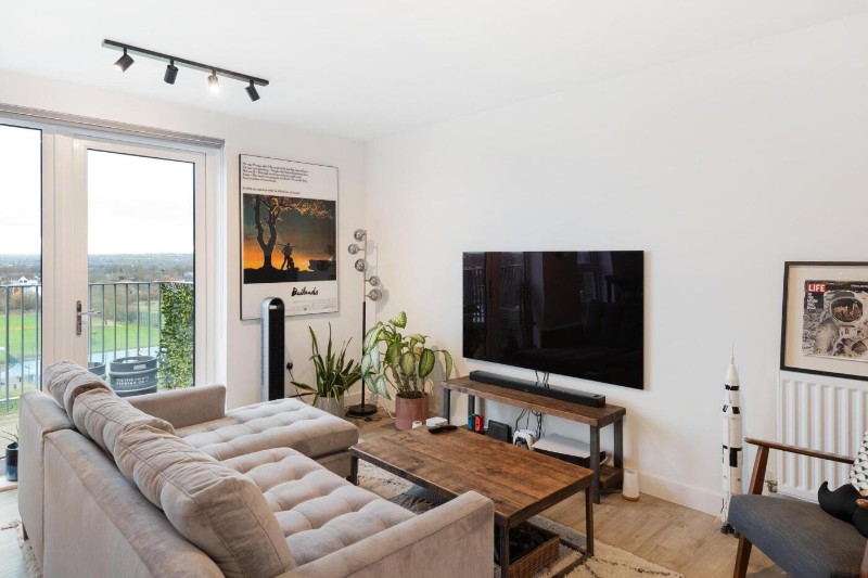 Apple Yard, London, SE20