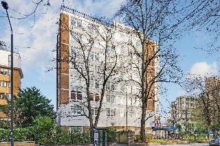 Finchley Road, St John&#39;s Wood, London, NW8