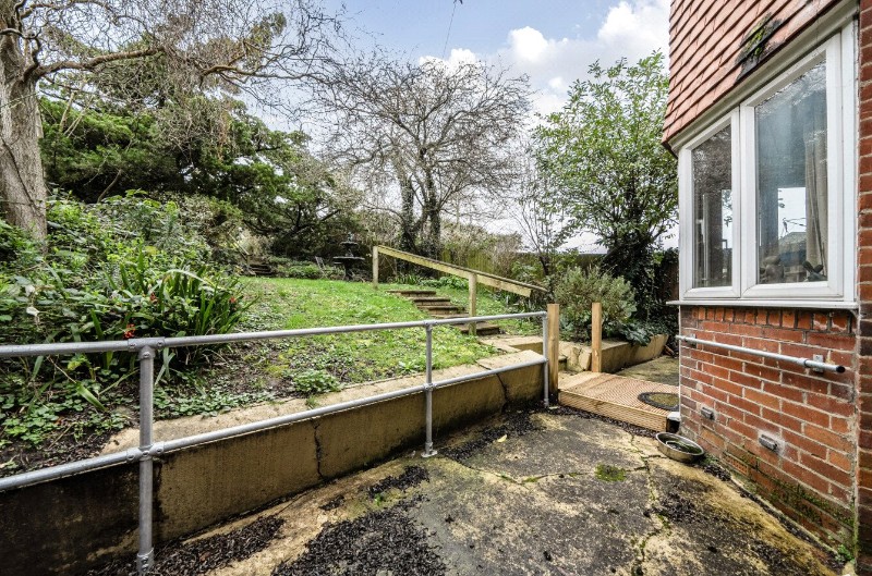 Waddington Way, London, SE19