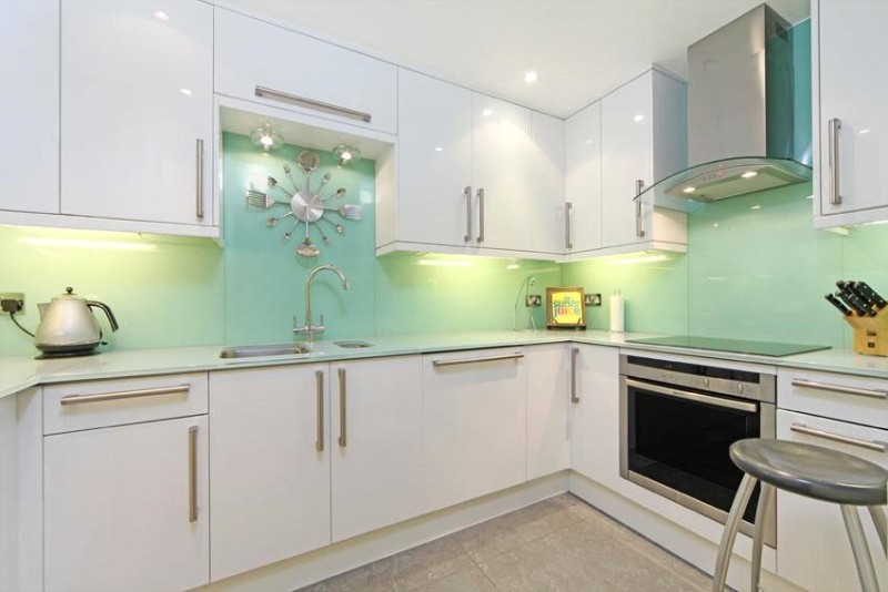 Old Chiswick Yard, Pumping Station Road, London, W4