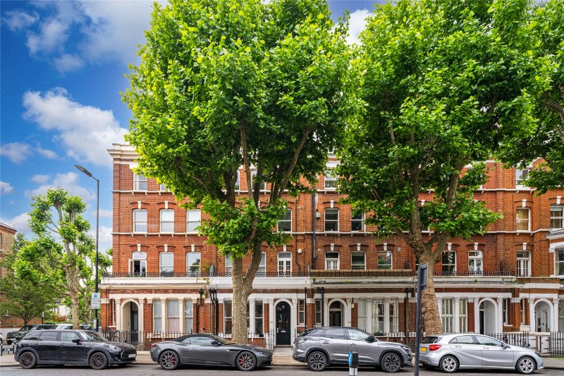 Elgin Avenue, London, W9