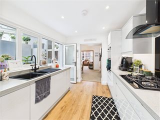 East Grove Road, Exeter, Devon, EX2