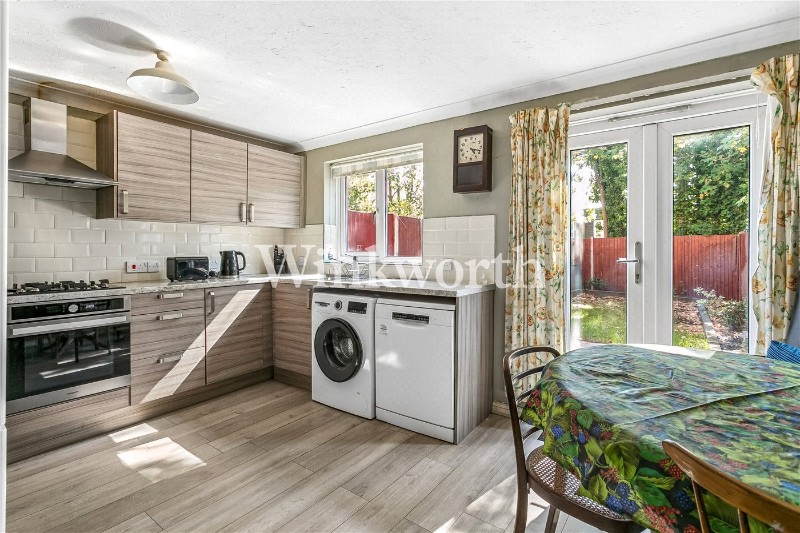 Finsbury Park Avenue, London, N4