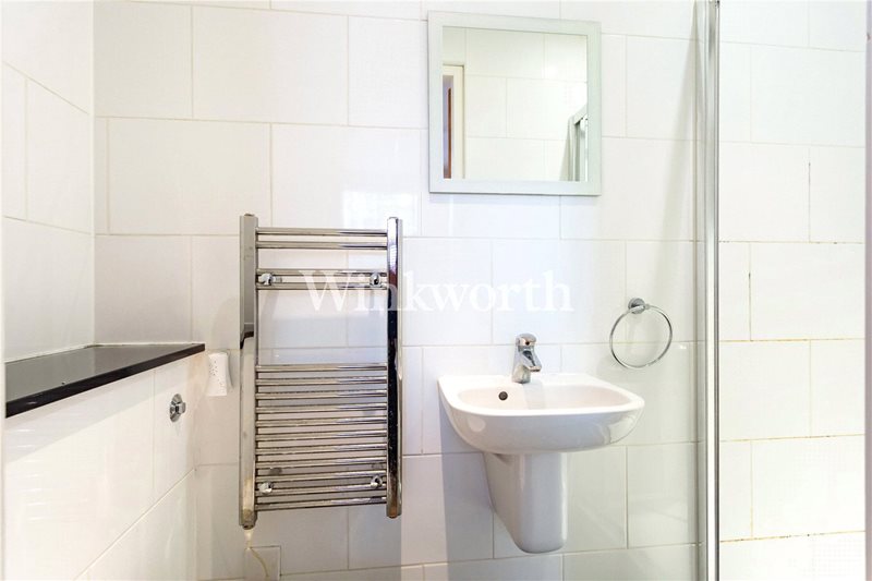 Finchley Road, Golders Green, London, NW11