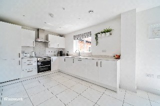 Freshfields Close, Basingstoke, Hampshire, RG23