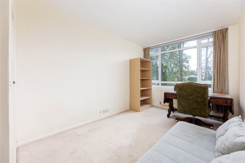 Princes Way, London, SW19