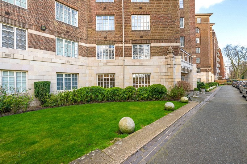 Cropthorne Court, Maida Vale, London, W9