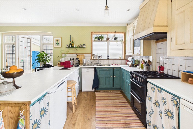 Wavertree Road, London, SW2