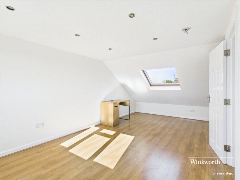 Grosvenor Crescent, Kingsbury, London, NW9