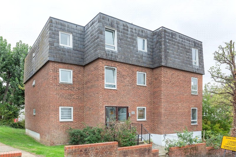 Leigh Court, 30 High View Road, London, SE19