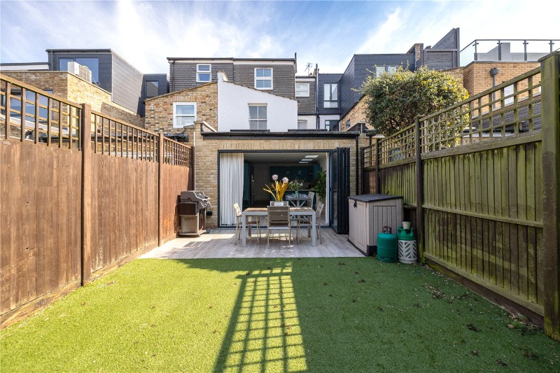 Tasso Road, London, W6
