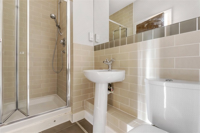 St. James Gate, Sunningdale, Berkshire, SL5