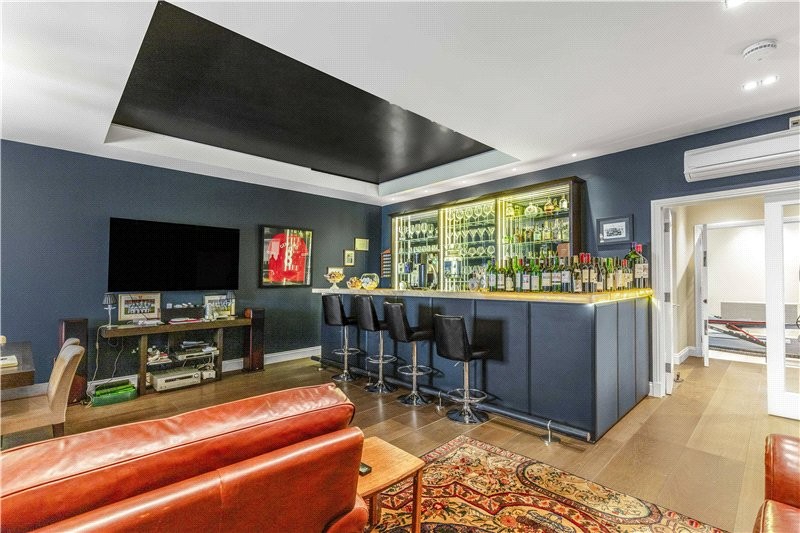 Castelnau, London, SW13