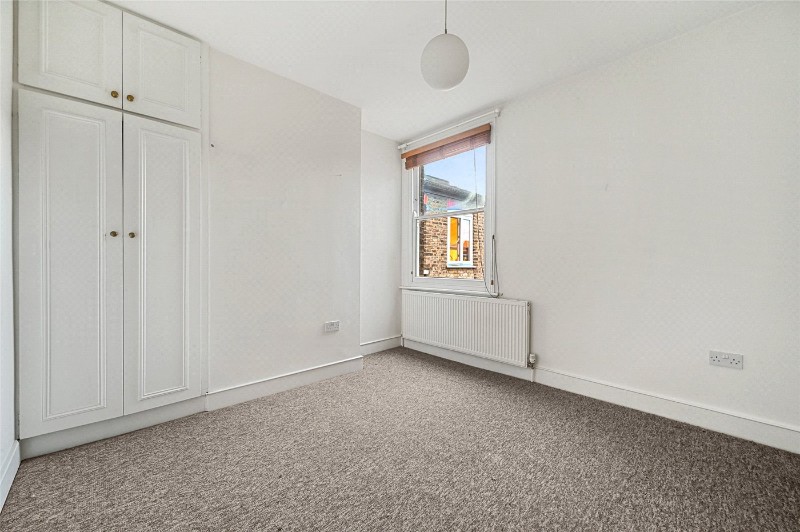 Larden Road, London, W3