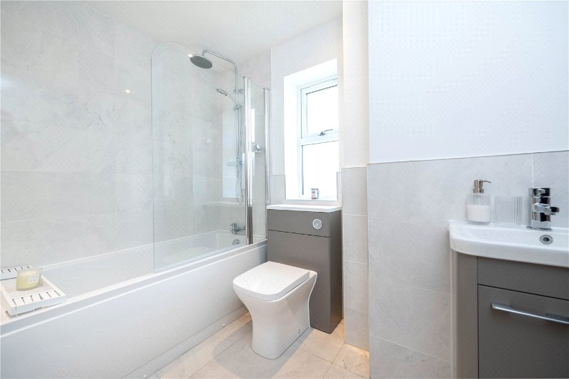 Hewson Drive, Metheringham, Lincoln, Lincolnshire, LN4