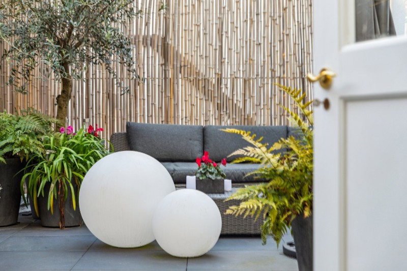 Gloucester Terrace, Bayswater, W2