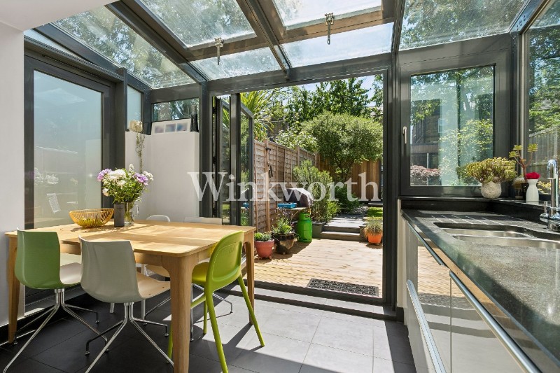 Sylvan Avenue, London, N22