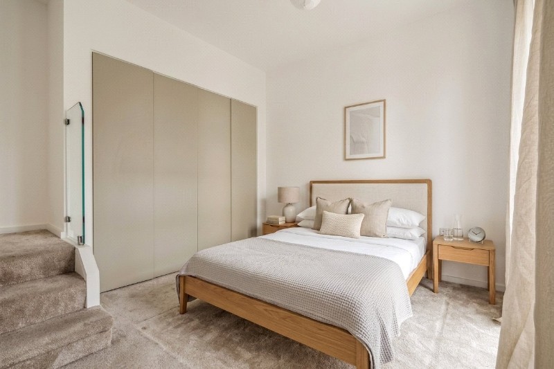 Adolphus Road, London, N4