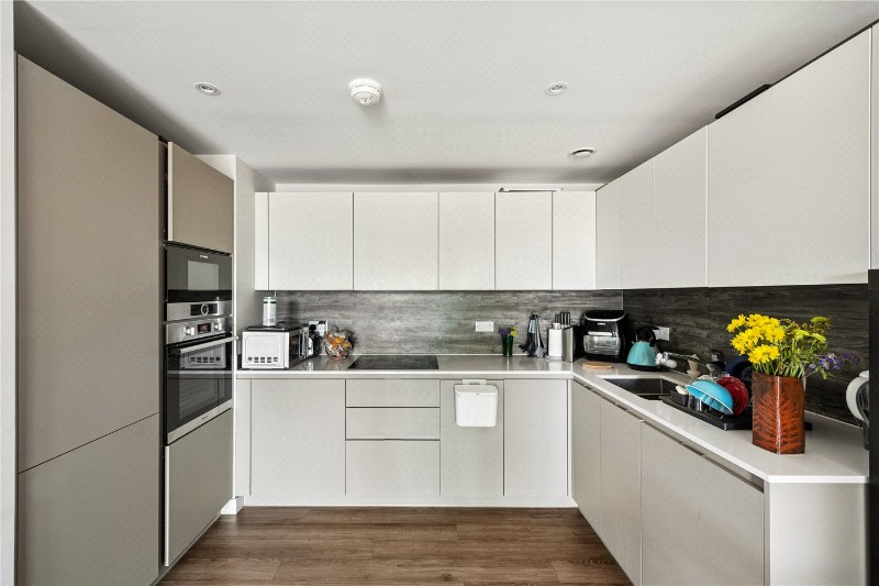 Newnton Close, London, N4