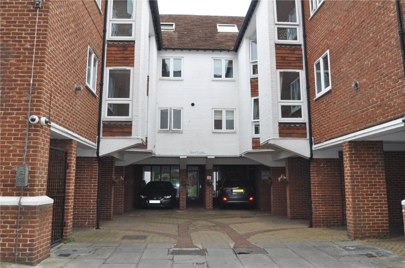 Flat 15, Stour Court, Canterbury, Kent, CT1